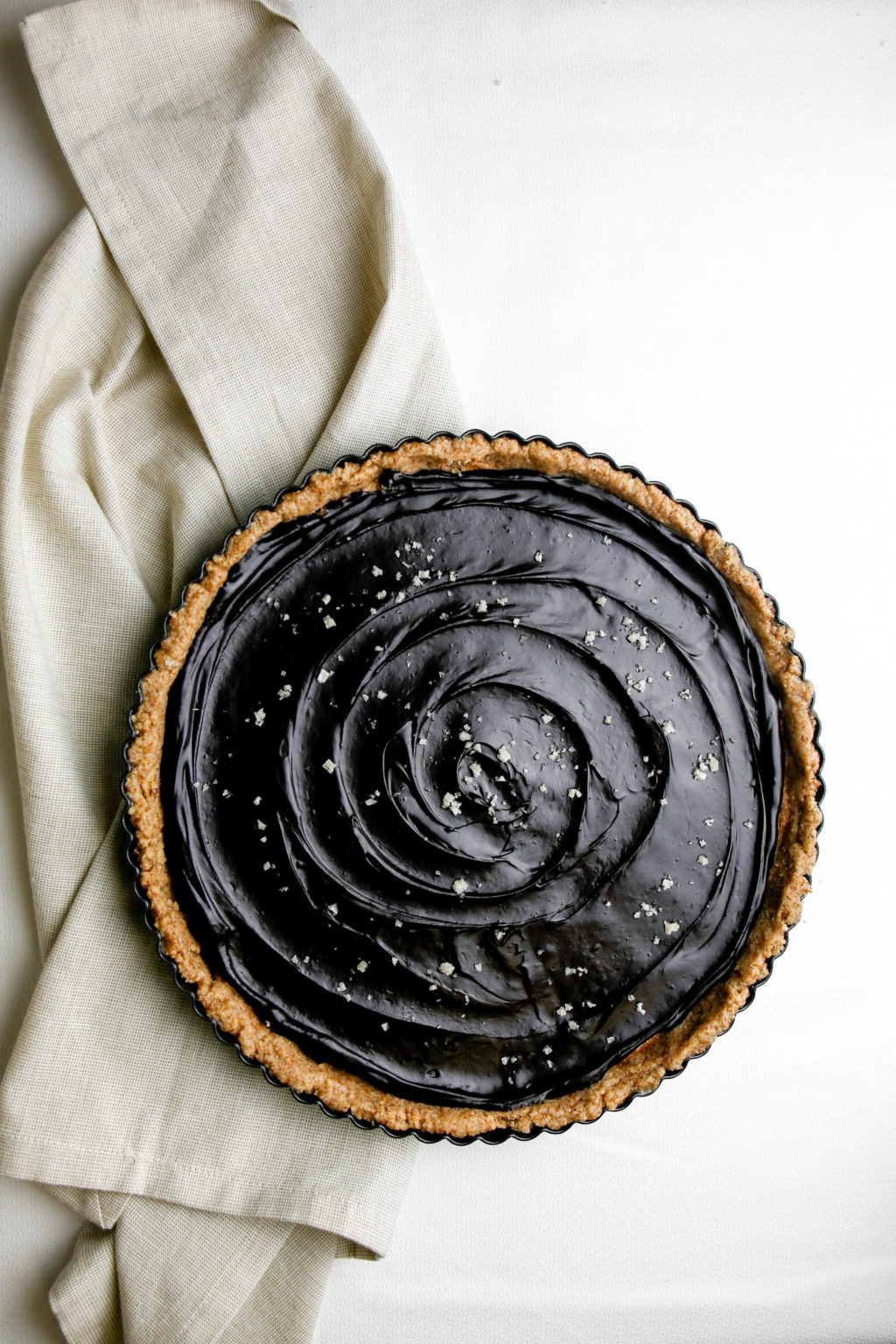 NoBake Chocolate Almond Butter Tart (vegan & Paleo) Love, Chef Laura