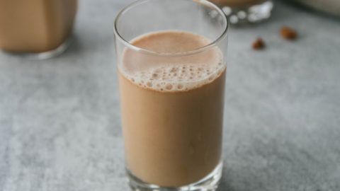 2-Minute Almond Milk Recipe (No Straining!) - Detoxinista